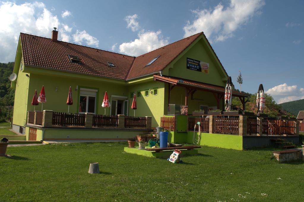 Hostinec Vo Visnovom Stara Tura Exterior foto